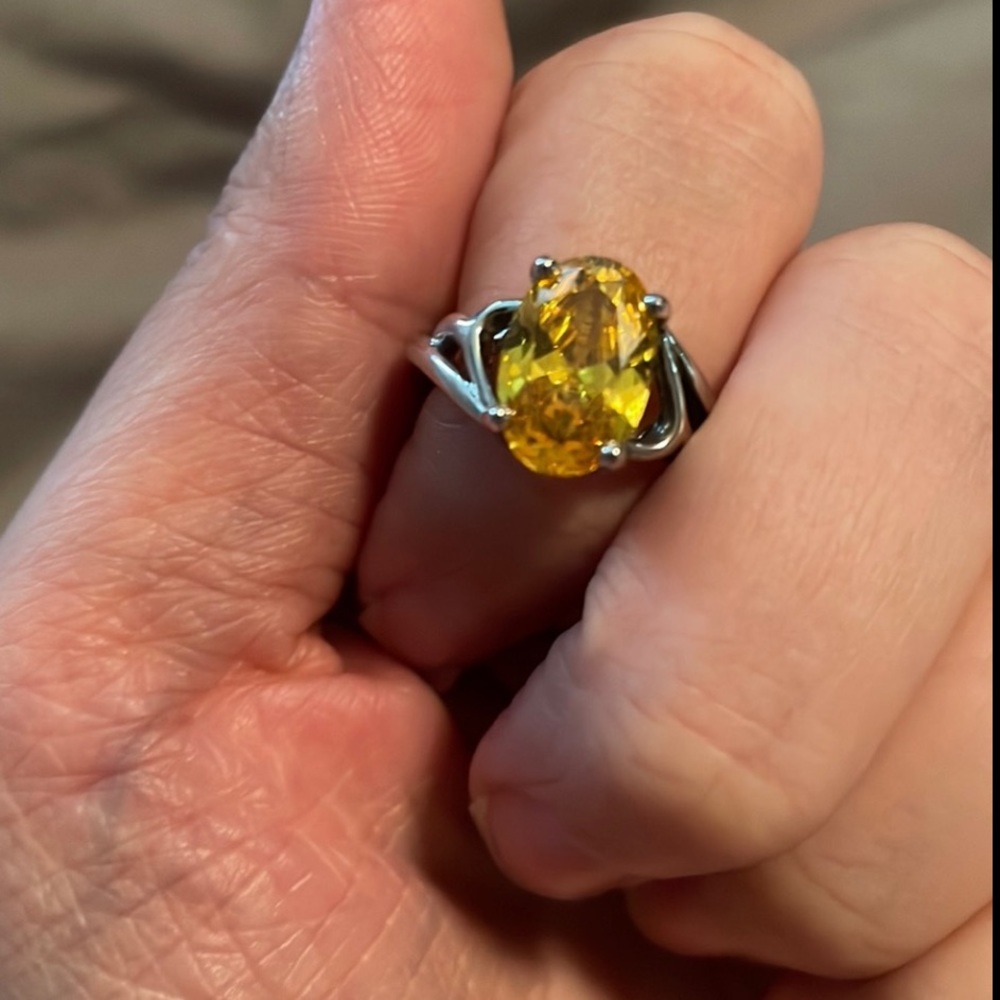Size 8 ring with yellow stone